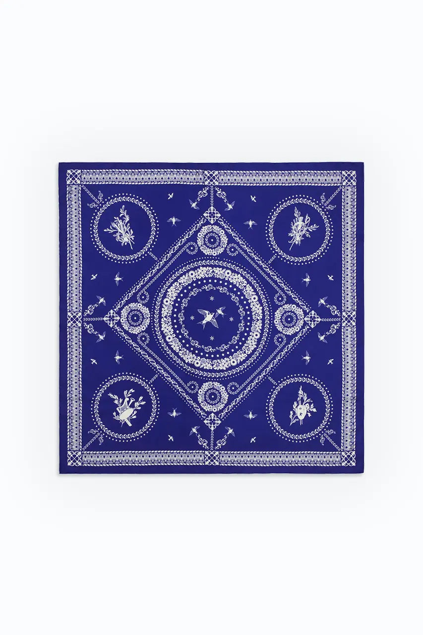 The Ballyfin Scarf Medium image 1