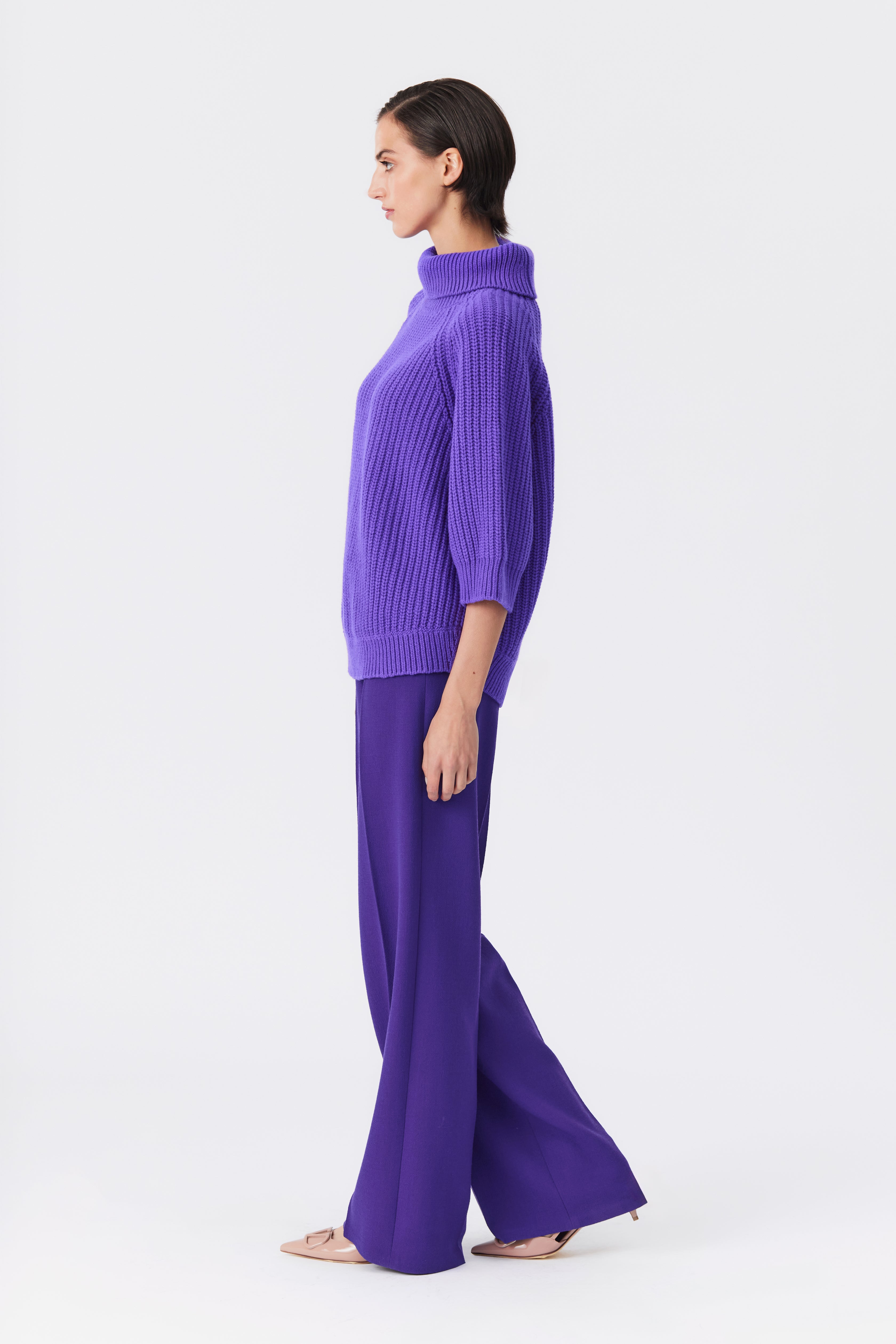 Julie Wool Wide-Leg Trousers in Purple