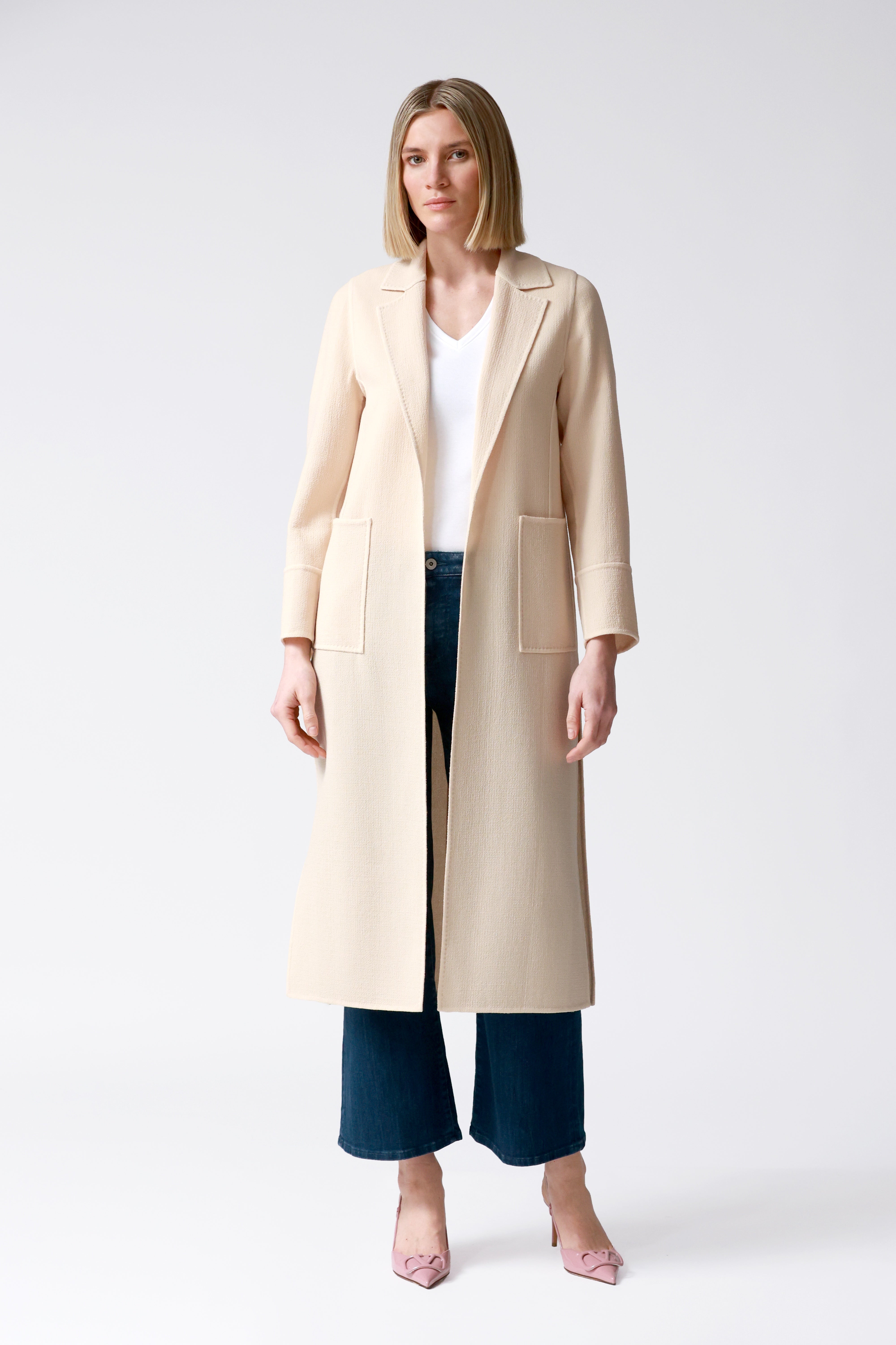 Lola Wool Crepe Coat in Blonde