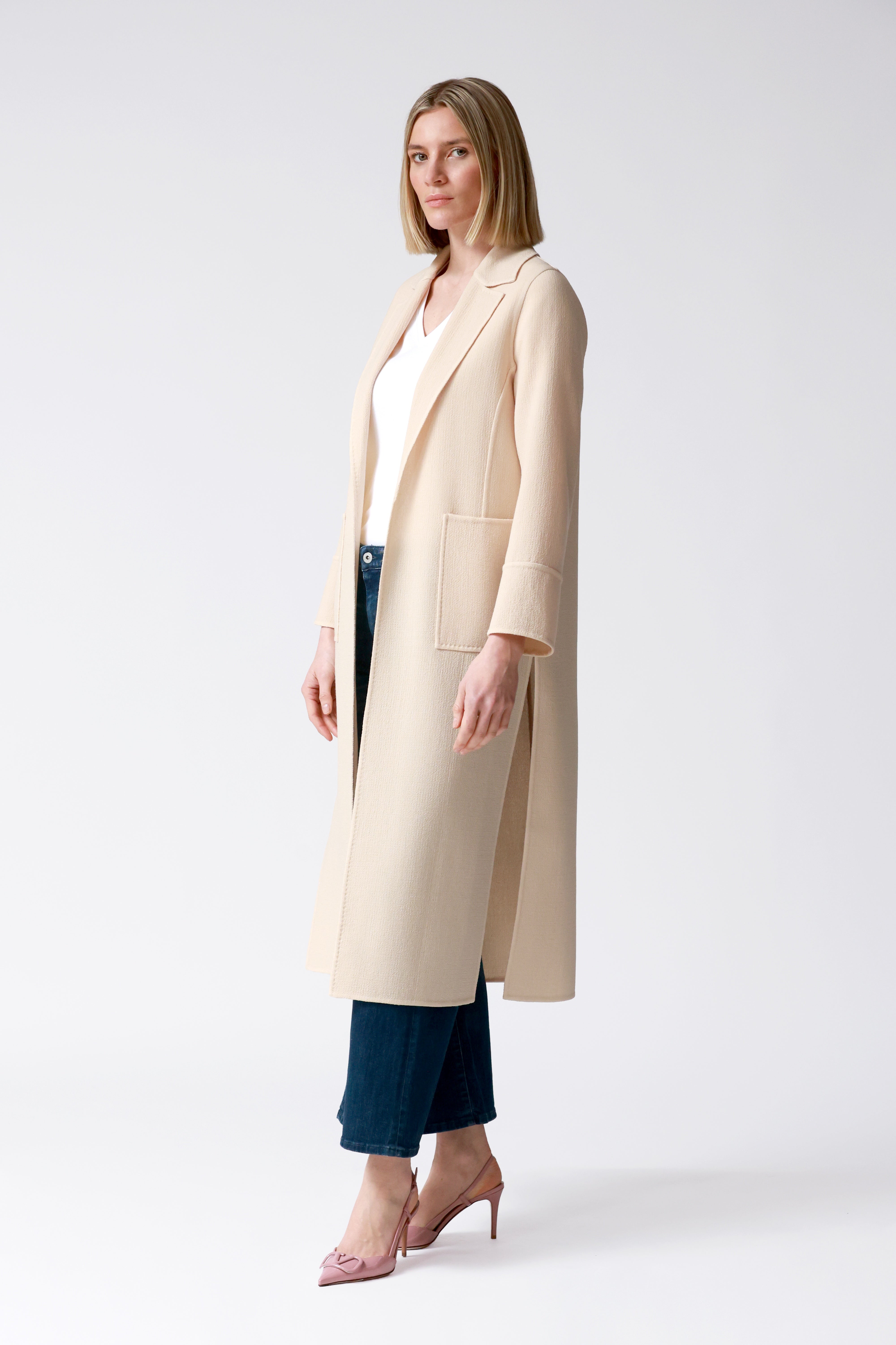 Lola Wool Crepe Coat in Blonde